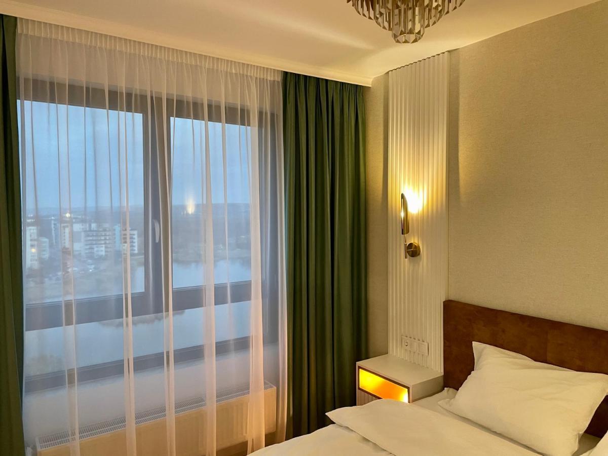 Lakeside Aparthotel Клуж-Напока Екстер'єр фото