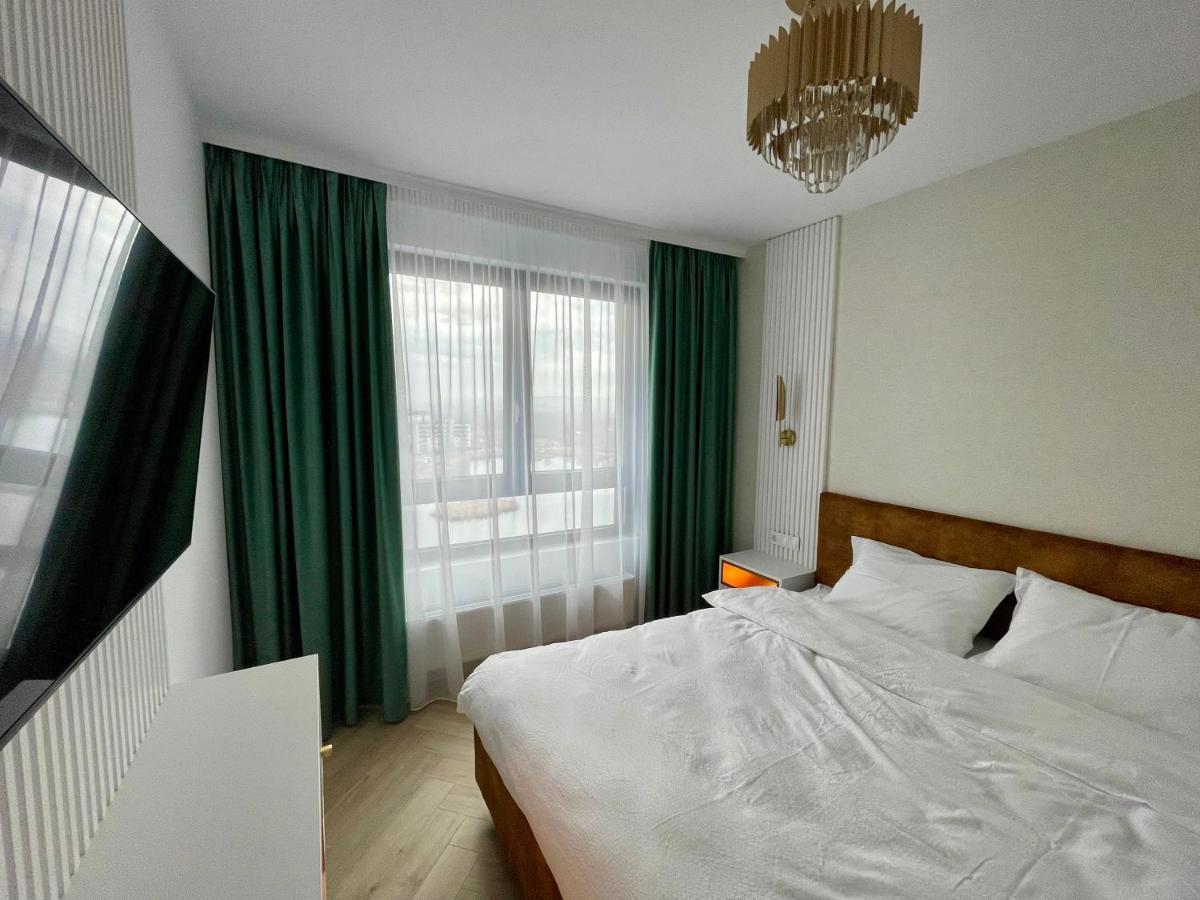 Lakeside Aparthotel Клуж-Напока Екстер'єр фото