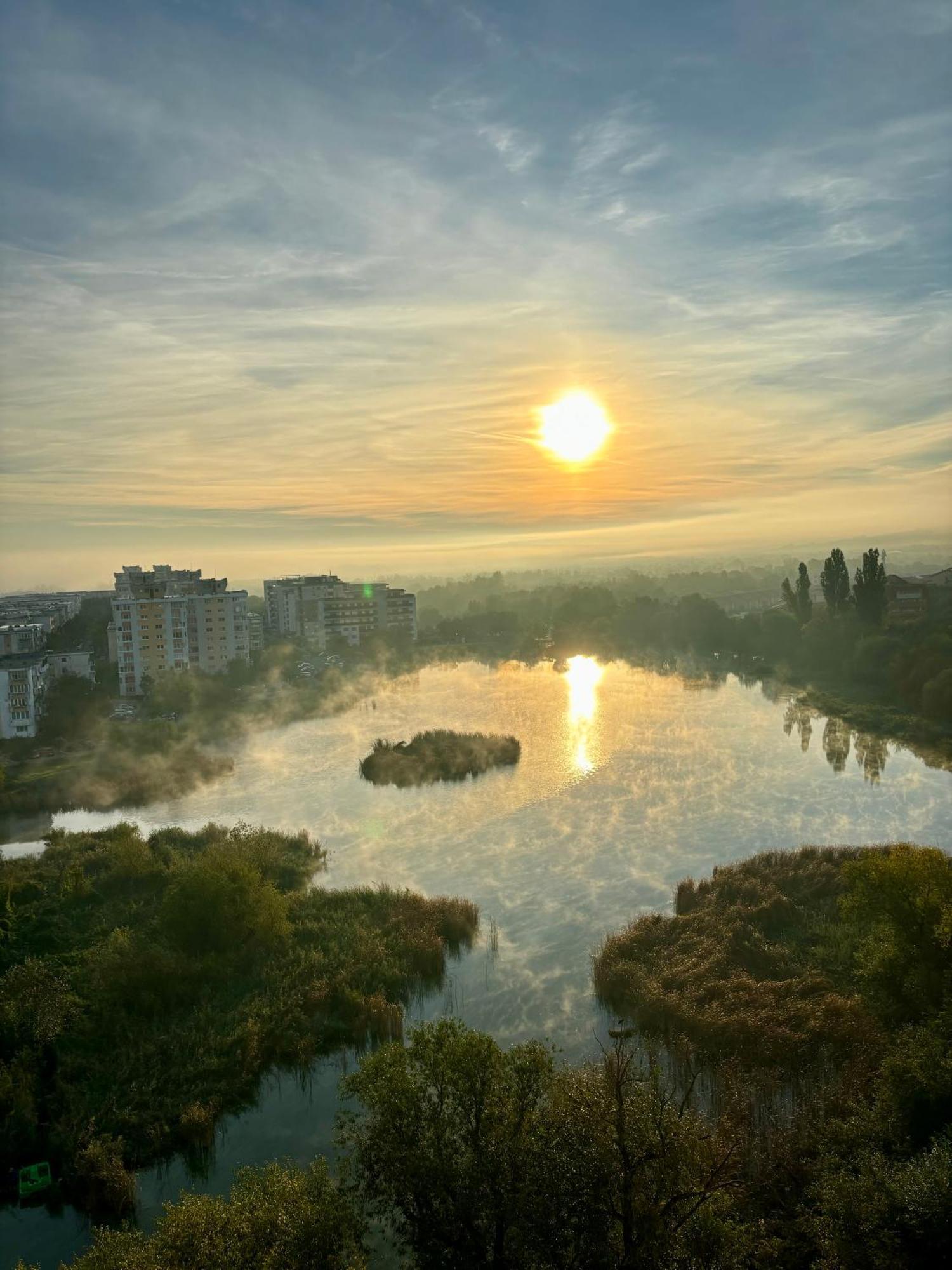 Lakeside Aparthotel Клуж-Напока Екстер'єр фото